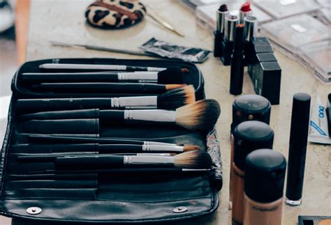 Cosmetica in Italia contrazione del 12 9 nel 2020 ma è boom dell e