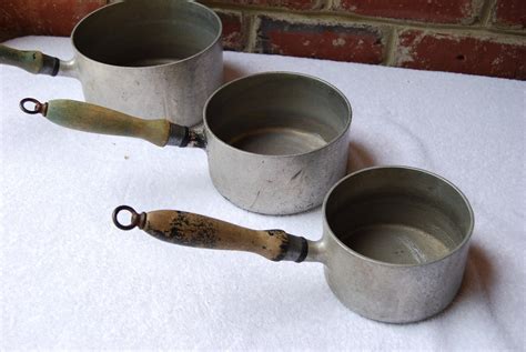 Vintage Wear Ever Aluminum Pots Set Of 3 Farmhouse Decor Etsy