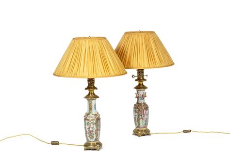 Proantic Paire De Lampes En Porcelaine Canton Et Bronze Circa