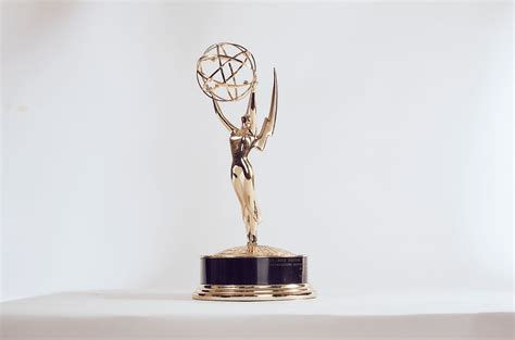 Primetime Emmy Awards 2024 Host By Reba - Collen Stephana