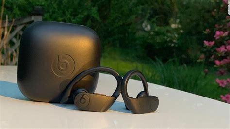 Powerbeats Pro Review The Best True Wireless Buds Out There Cnn