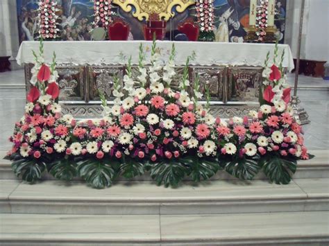 Arreglos Florales Para Iglesia Imagui