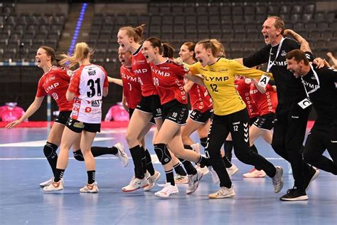 Hbf Bietigheimer Frauen Zum Dritten Mal Deutscher Meister Handball