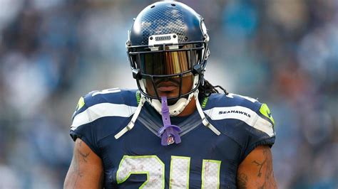 Seattle Seahawks Rb Marshawn Lynch Tells People He Plans To Retire Sports Illustrated