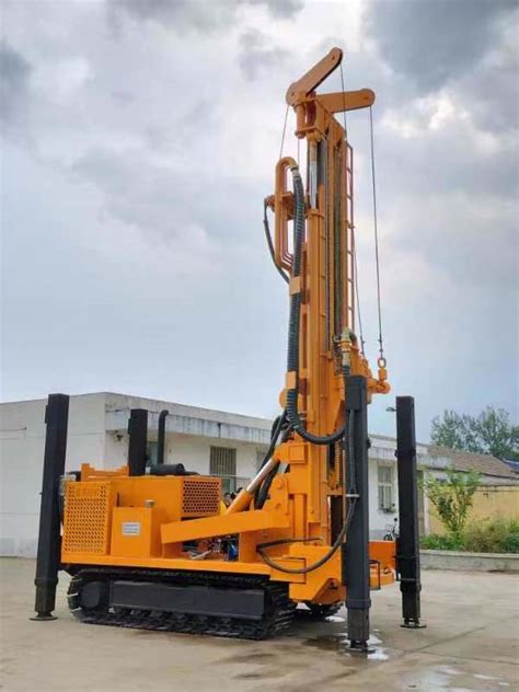 Pneumatic Crawler Earth Rock Core Mining Borehole DTH Deep Water Well