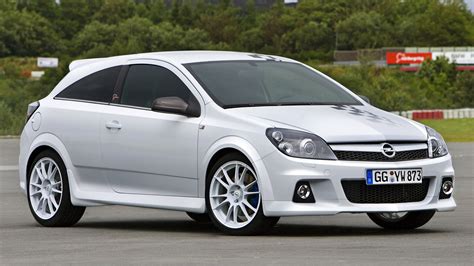 Opel Astra Opc Gtc Nurburgring Edition Wallpapers And Hd Images