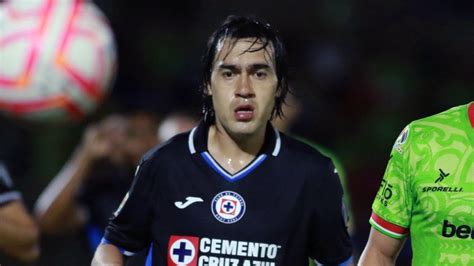 Shaggy Mart Nez Ex De Cruz Azul Y Club Am Rica Jugar En La Kings