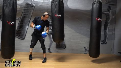 30 Minute Free Style Heavy Bag Boxing Workout Slip And Move Youtube