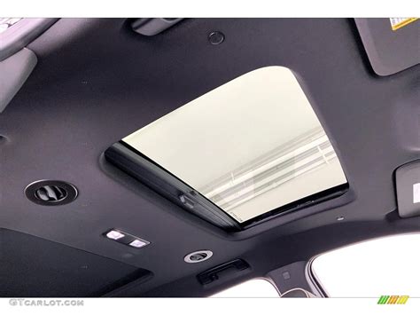 2022 Chevrolet Traverse Premier Sunroof Photos | GTCarLot.com