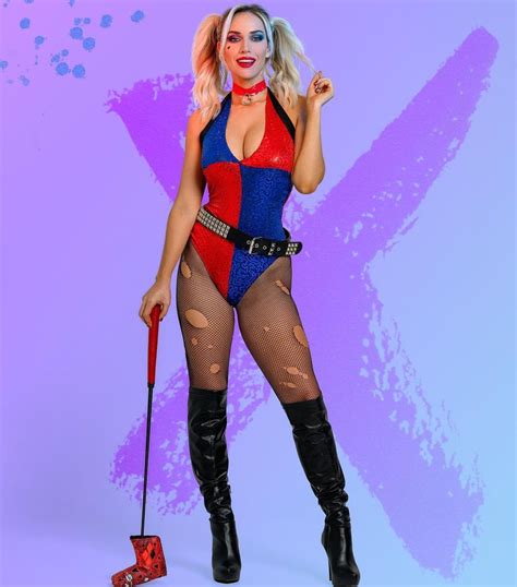 Paige Spiranac as Harley Quinn : r/SluttyHalloween