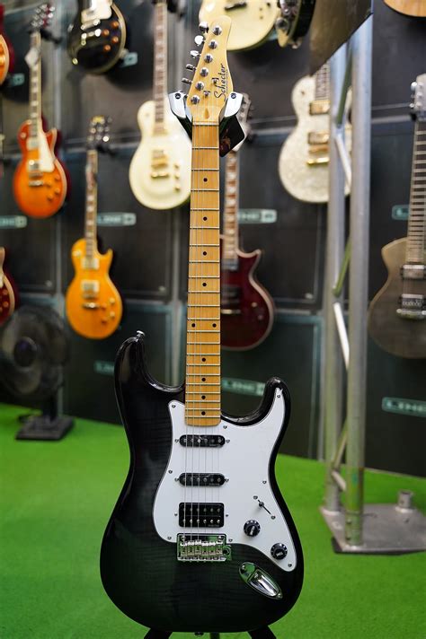 Schecter Trad Custom Diamond Series On