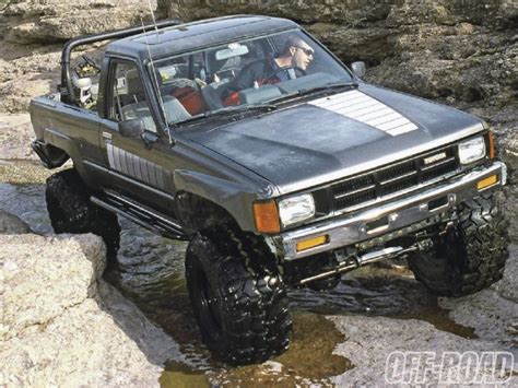 Toyota Pickup Off Road - amazing photo gallery, some information and ...