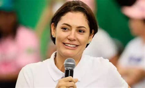 Michelle Bolsonaro Nega Que Será Candidata Em Futuras Eleições Não