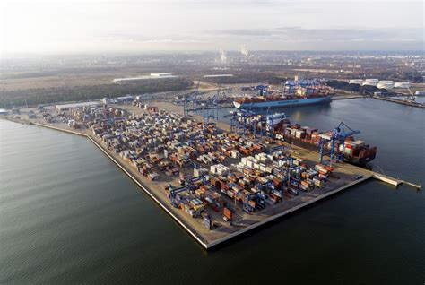 The Port of Gdansk among the best 100 container ports in the world ...