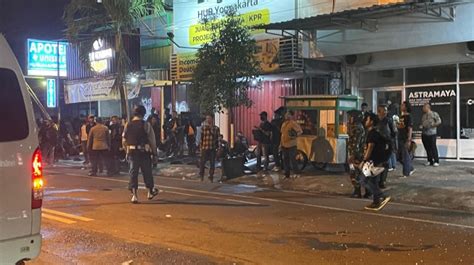 Aksi Demo Di Jalan Kusumanegara Pecah Kapolresta Jogja Beberkan