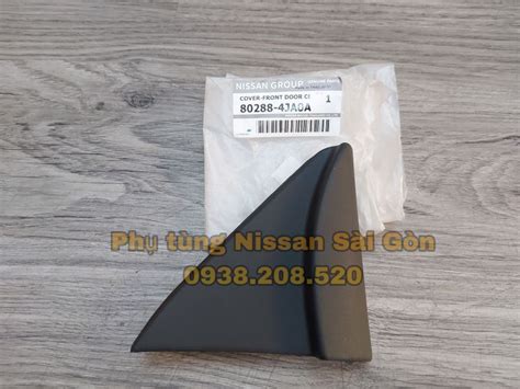 Ốp Tam Giác Phía Trong Gương Hậu Phải Navara Và Terra 80288 4ja0a Phụ