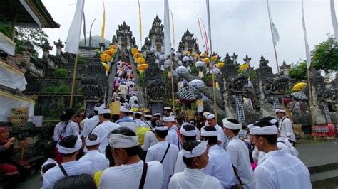 Hari Baik Untuk Mulai Kursus Bulan November Menurut Kalender Bali