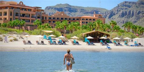 In Photos: A Stay at the Villa del Palmar at the Islands of Loreto ...