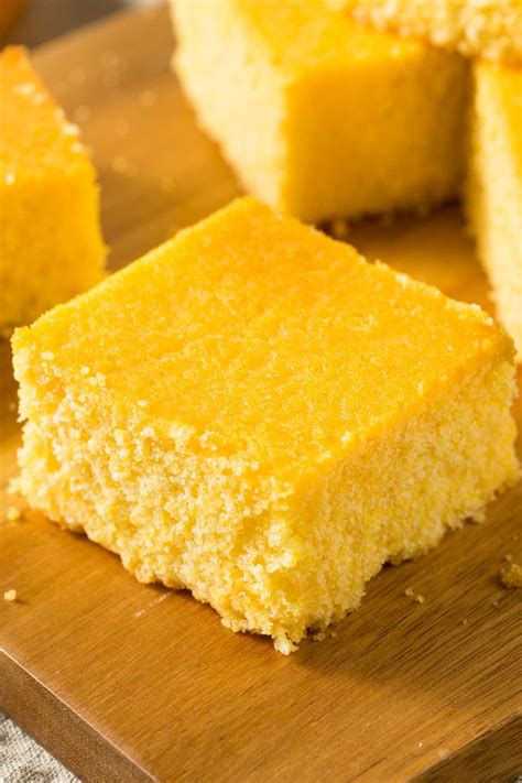 Easy Jiffy Cornbread Recipe Izzycooking