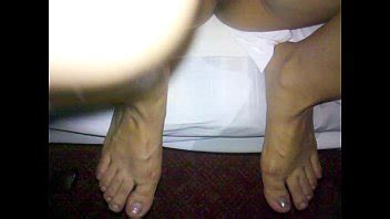 Esposa Se Lo Mete Solita En El Culo Y Le Duele Se Quita Y Se Orina XVIDEOS