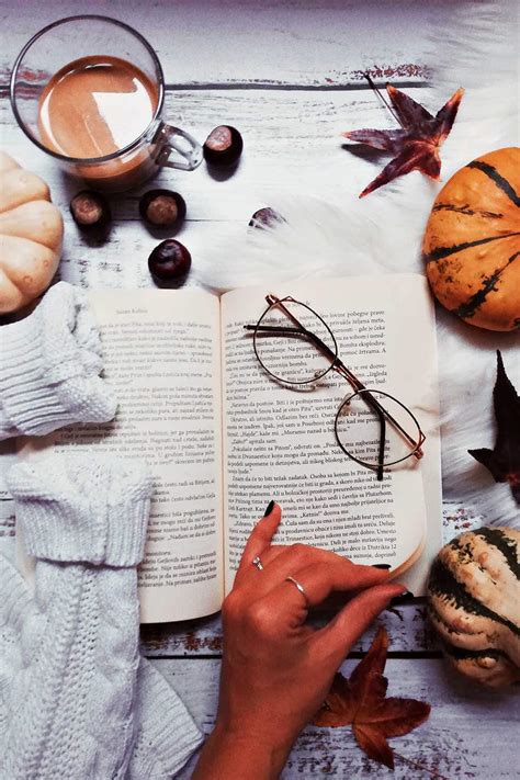 20 Books for Your Autumn Reading List - Growing Up Herbal