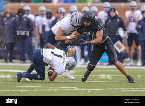 Denton TX USA 26th Nov 2022 North Texas Mean Green Linebacker