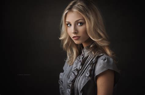 Model Long Hair Alice Tarasenko Blonde Looking At Viewer Simple