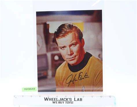 Captain Kirk Star Trek Original Series William Shatner Autographed 8x10