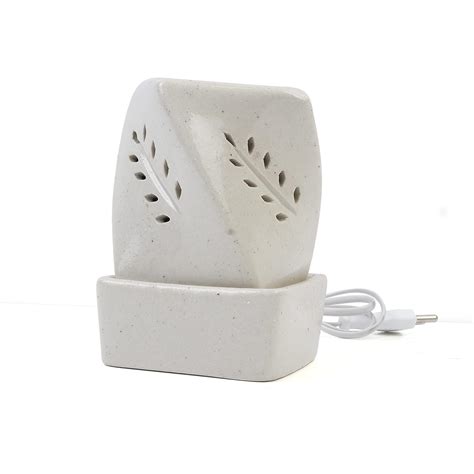 Kraftlik Handicrafts Oil Diffuser Twister Shape Ceramic Electric Aroma