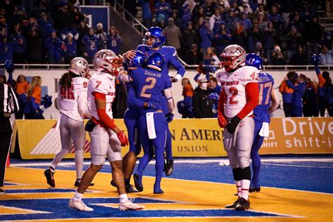 Questions At Quarterback Did Boise State Make The Right Decision