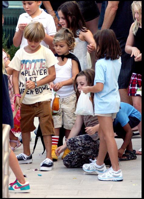 Photo Romeo Beckham Et Kingston Rossdale Fils De Gwen Stefani Et