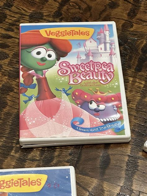 Lot Of 4 Veggietales Dvd Sweetpea Beauty Merry Larry True Light