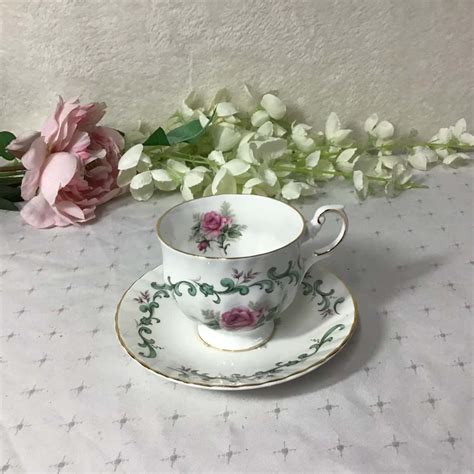 Reduced Queens Rosina China Co Ltd Pink Rose Pattern Fine Bone