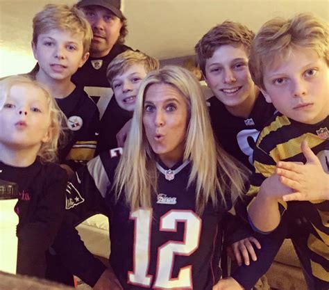 Why It's TOUGH Being a Patriots Fan #Football - Stylish Life for Moms