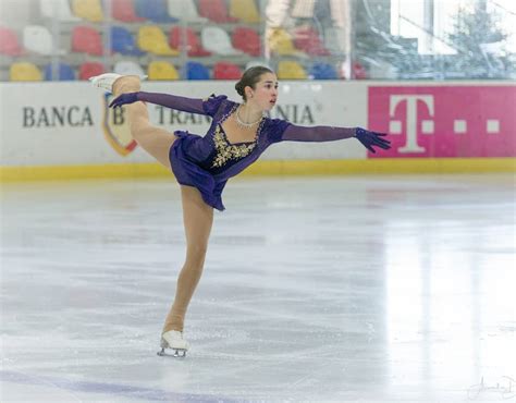 Patinoarul Tiriac Telekom Arena 4 Ani De Profesionalism Si