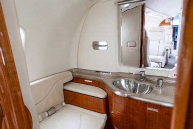 2012 Learjet 45 XR - interior | Aircraft sales, Aircraft interiors, New ...