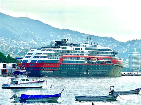 Arriba A Acapulco El Primero Crucero De La Temporada Con