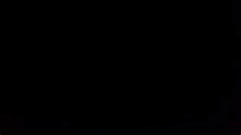 Jeune traînée prête à se faire baiser Porn