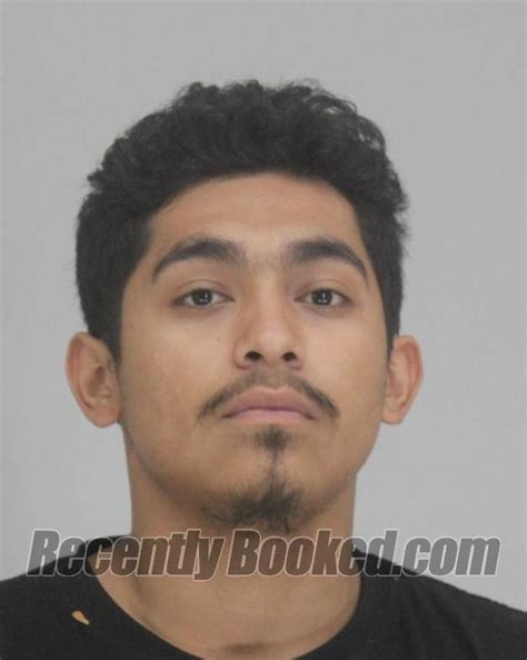 Recent Booking Mugshot For Carlos Garcia In Dallas County Texas