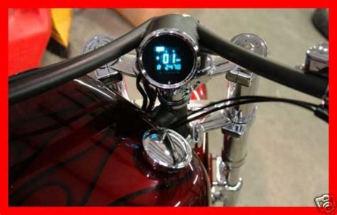 Sell DAKOTA DIGITAL CHROME DIGITAL SPEEDOMETER TACHOMETER HARLEY