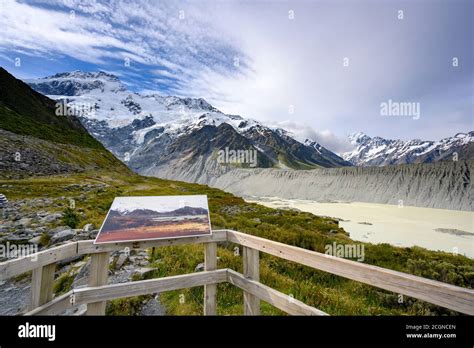 Lake muller lookout hi-res stock photography and images - Alamy