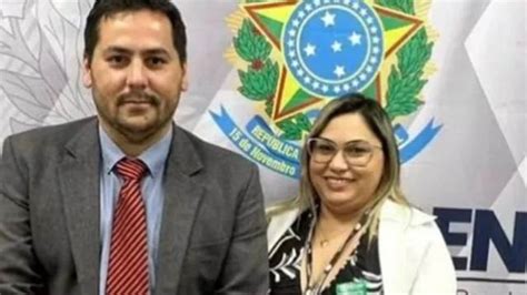 BOMBA Documentos revelam recebimentos em dinheiro e contrariam versão