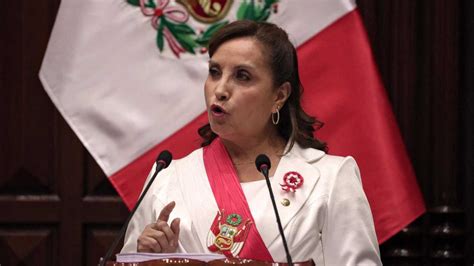 La Presidenta De Perú Pide Perdón Por Los Muertos En Las Protestas