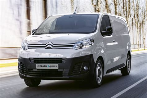 Citroën e Jumpy é idêntica à versão movida a diesel 12 05 2024