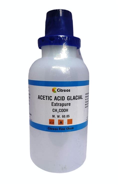 Transparent Purified Water Acetic Acid Glacial Extrapure Bottles