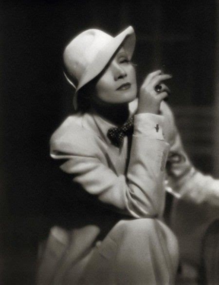 The Fabulous Art Of Wearing Hats Marlene Dietrich Marlene Dietrich