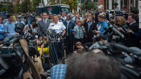 Navy Yard Shooting Rampage 12 Killed Dead Suspect Identified Cnn