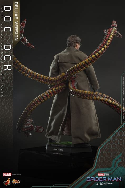 SPIDER MAN NO WAY HOME Doctor Octopus Hot Toys Figure Offers Closer Look At The Villain S Two