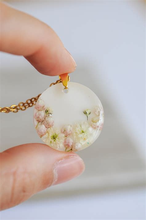 Dried Flower Necklace Dainty Flower Pendant Pressed Real Etsy