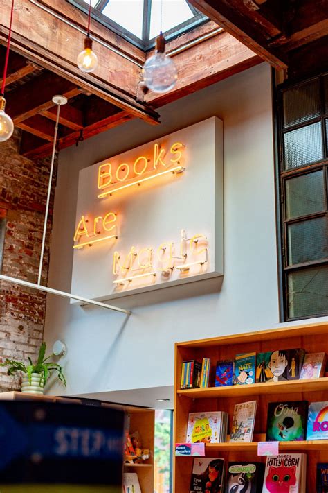 10 CHARMING New York City Bookstores You Can't Help But Love